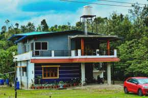 Rainy Cloud Homestay - 1KM Falls, Estate, Home Food